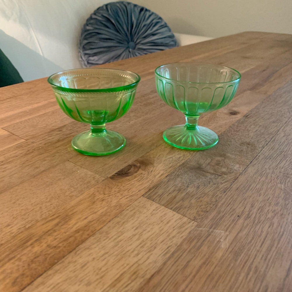 Vintage Green Depression Glass Dessert Bowls Or Coups